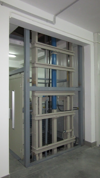 triplex_yu_lift_malina_impex_6.JPG